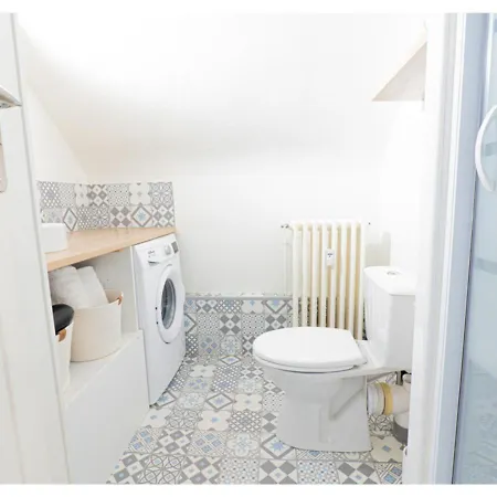 Апартаменты Le Cocon De La Cathedrale - Hypercentre - Jungle Chic - Vue Sur L'iton Et Cathedrale