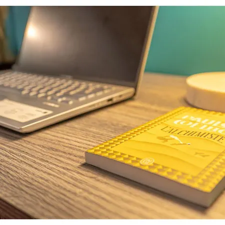 Le Cocon De La Cathedrale - Hypercentre - Jungle Chic - Vue Sur L'iton Et Cathedrale Apartament Évreux